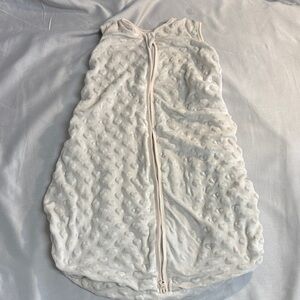 Yoofoss - Velour Baby Sleeping Bag with embossed hearts